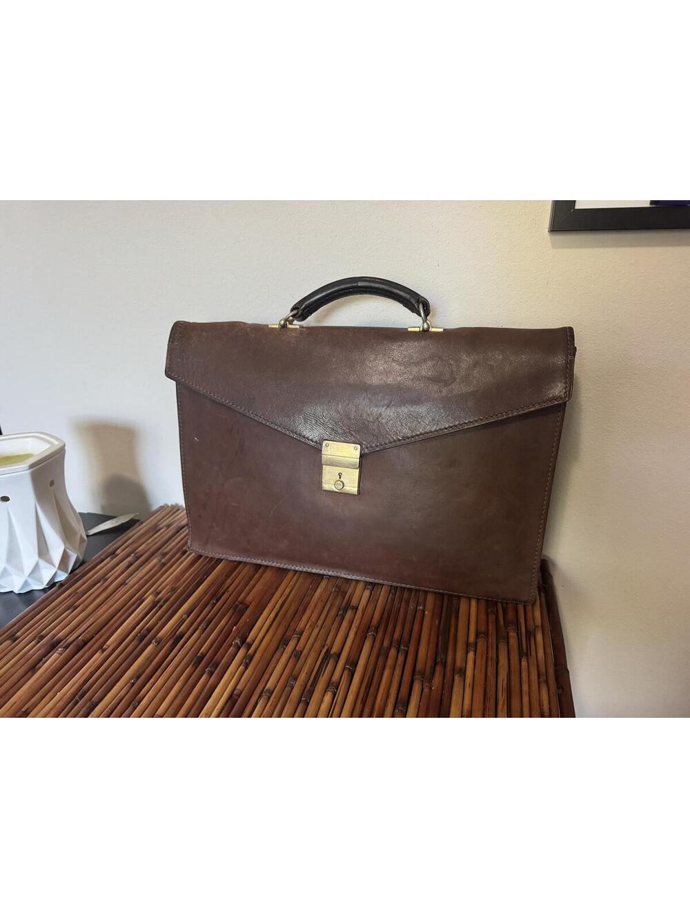 Vintage Hartwick Steerhide Leather Briefcase Made in Canada Attache